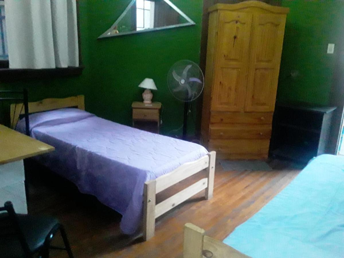 Habitac Indiv Casa De Familia, Flores Buenos Aires Exteriör bild